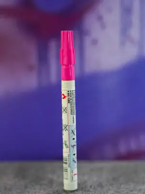 Uni Paint PX-21 Pink 0.8-1.2mm