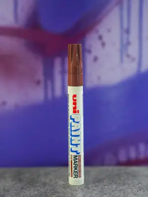 Uni Paint PX-20 Brown