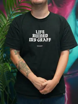 Camiseta Life Ruined My Graff Negra letras en blanco