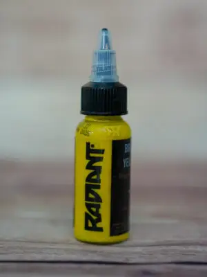 Radiant Colors Bright Yellow 30ml