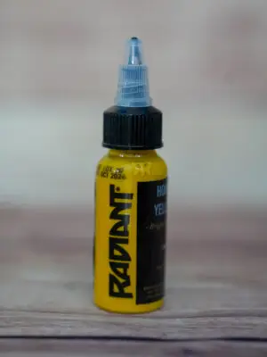 Radiant Colors Honey Yellow 30ml