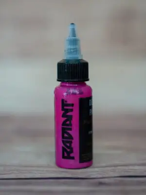 Radiant Colors Deep Pink 30ml