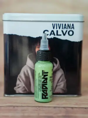 Radiant Colors Cream Green - Viviana Calvo 30ml